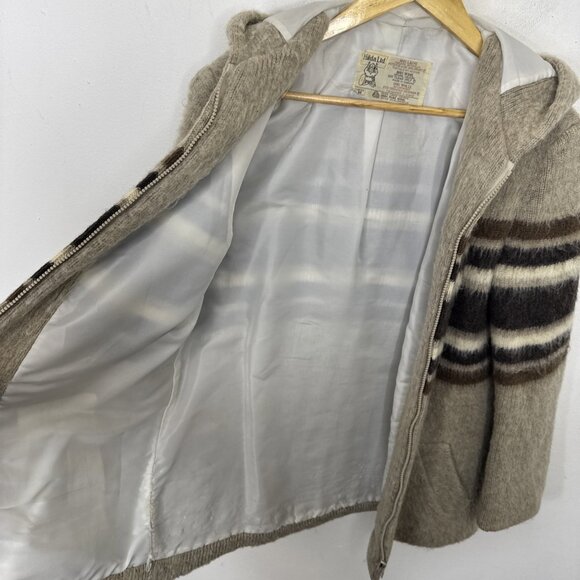 Vintage Hilda Ltd Made In Iceland Virgin Wool Sweater Jacket Coat Women M Boho - Picture 7 of 7